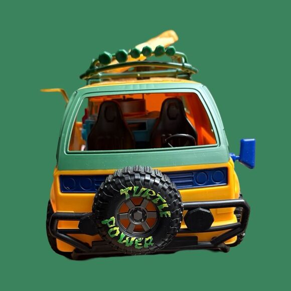 Teenage Mutant Ninja Turtles Mutant Mayhem Pizza Fire Delivery Van - Picture 3 of 9